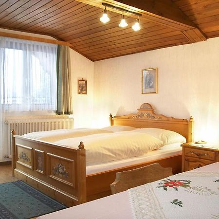Gasthof Pension St. Wolfgang Kirchberg am Wechsel Habitación foto